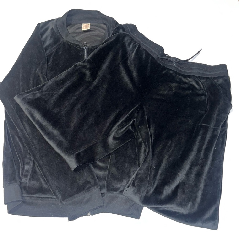 Women’s black silk track suit pants (large) top (XL)